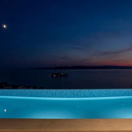 Perfect For Privacy With Views Brela