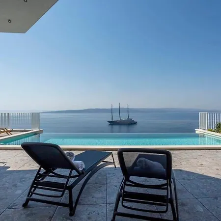 Perfect For Privacy With Views Brela