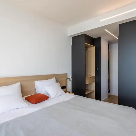 Perfect For Privacy With Views Villa